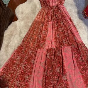 Chic Paisley Maxi Dress in Pink and Red